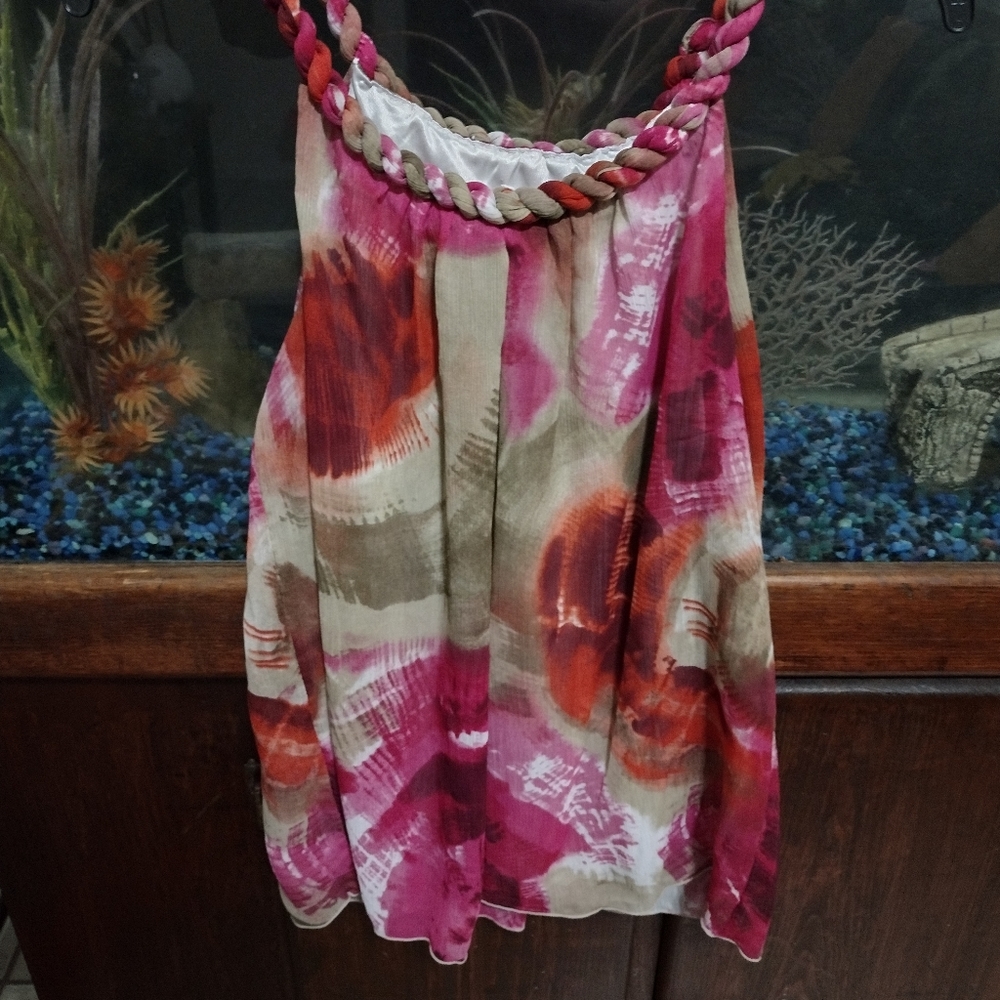 💥BOGO 50%💥 Pink Sleeveless Blouse size Medium Women's Clothing - Picture 2 of 8